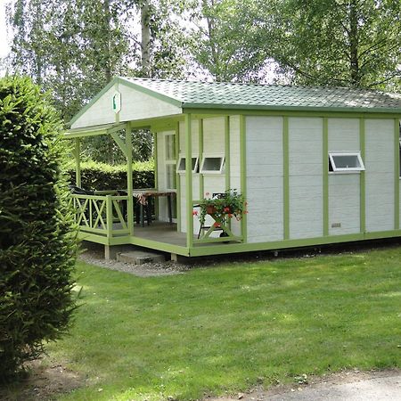 Camping Les Pinasses La Chapelle  Exterior foto